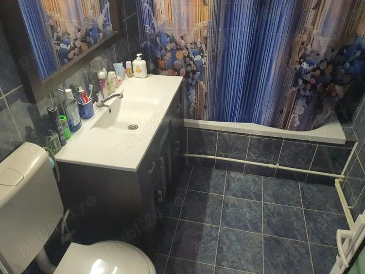 Apartament cu 2 camere decomandat în 1 Mai