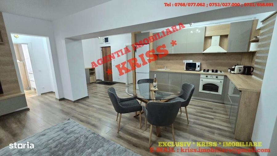 Apartament cu 4 camere decomandat în Ultracentral