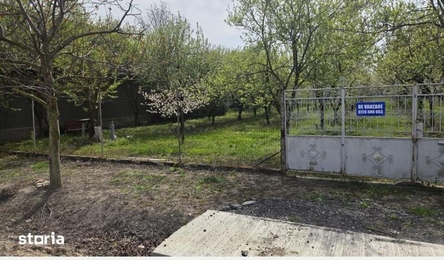 Vand loc de casa cu livada intravilan - 3