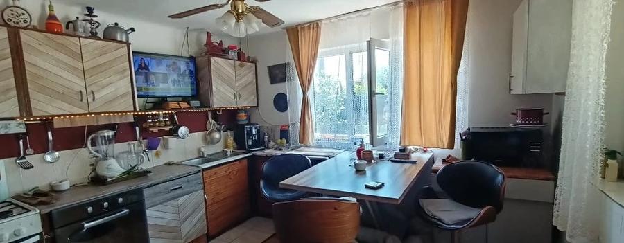Casă cu 4 camere cu Teren 1000 Mp în Braniștea