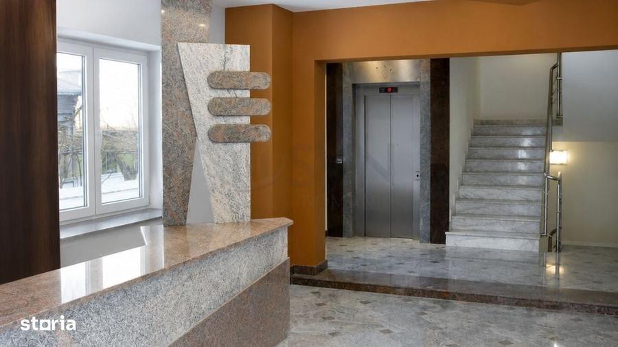 Spațiu comercial, de 109 mp, în Central