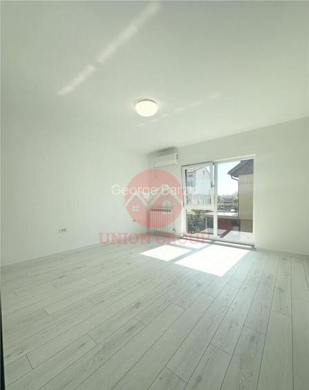 Spatiu de birouri - 3 birouri individuale cu baie proprie, F Spatiu de birouri - 3 birouri individuale cu baie proprie, F