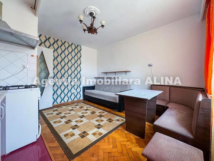 Garsoniera in Mun. Deva, Jud. HD, zona Gojdu, 28 mp, decomandata, etaj 3. - 7