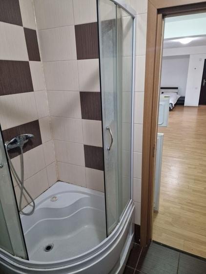 Garsonieră open-space de închiriat - 11