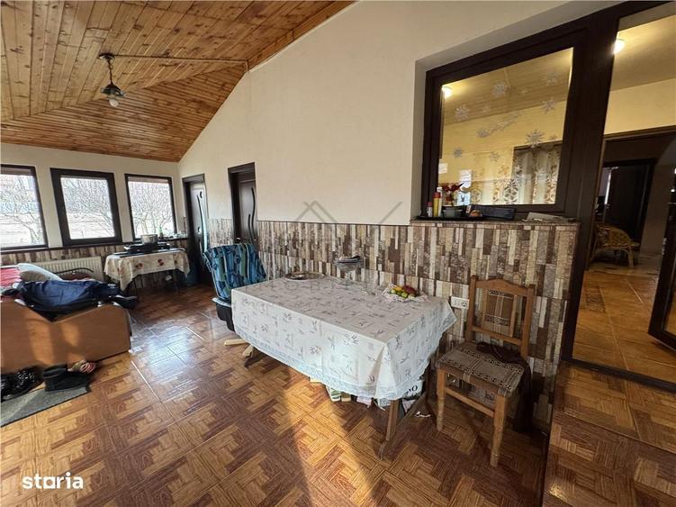 Vanzare Vila Individuala Mobilata Utilata -10 Camere - Teren 1000Mp C - 20