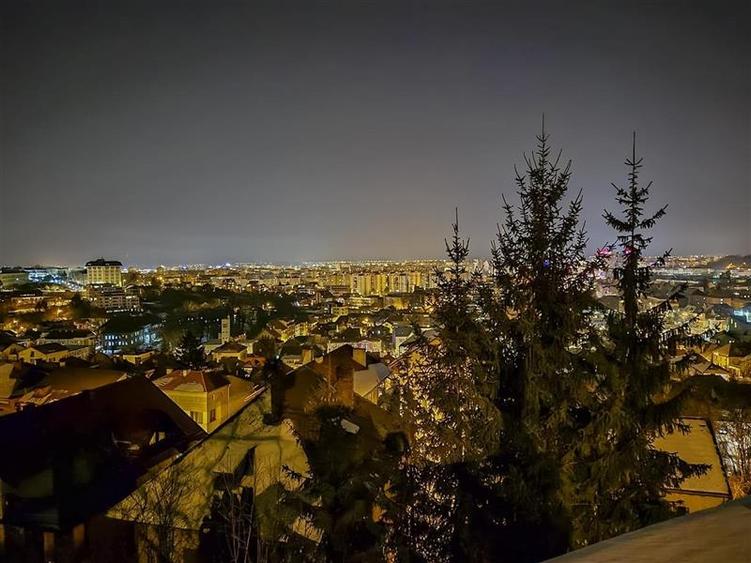 FILM! Castelariu: spectacol panoramic, locatie prestigioasa, exclusivist confort - 2