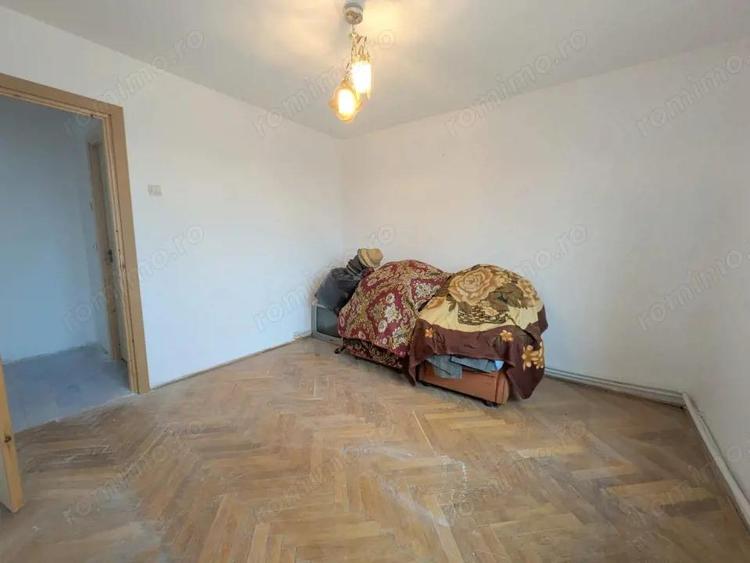 Orizont - MegaImage, Apartament 3 camere, decomandat, etaj 3 din 4 - 3