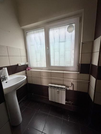 Zona Nerva Traian - Cotavian Goga 80 mp trafic intens - 7