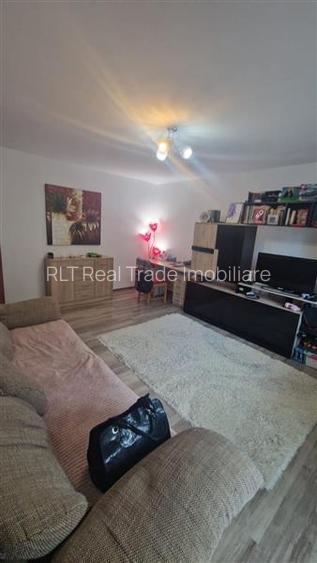 Apartament 2 camere decomandat intrare Racadau