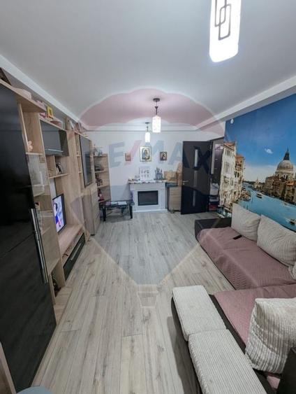 Apartament cu 2 camere de vânzare în zona Central - 4