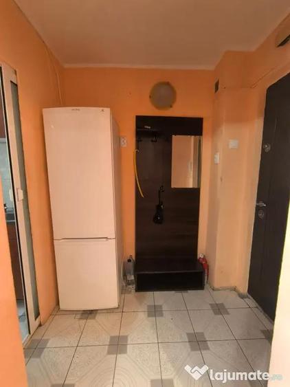 Vand apartament 2 camere Viziru 3 - 6