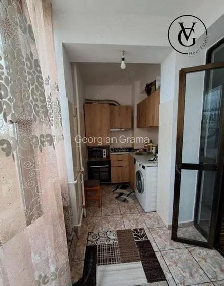 Garsoniera | Zona Far | Decomandata