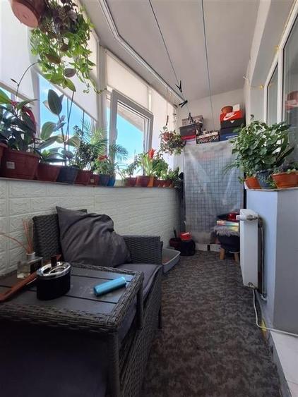 DE VANZARE IN EXCLUSIVITATE   apartament cu 3 camere, vedere superb? ?i lini?te - 2