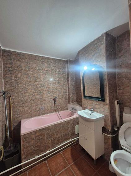 Apartament 2 camere decomandat, 60 mp utili, etaj 3/4, centrala proprie, Mihai Bravu Teleajen Ploiesti - 6