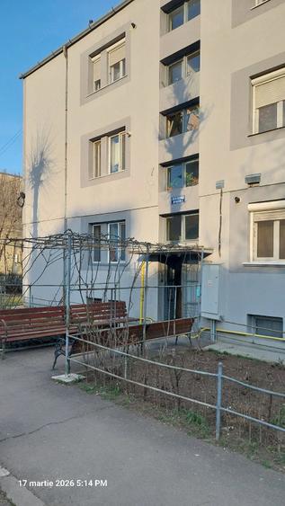 Apartament cu 2 camere decomandat în Câmpia Turzii