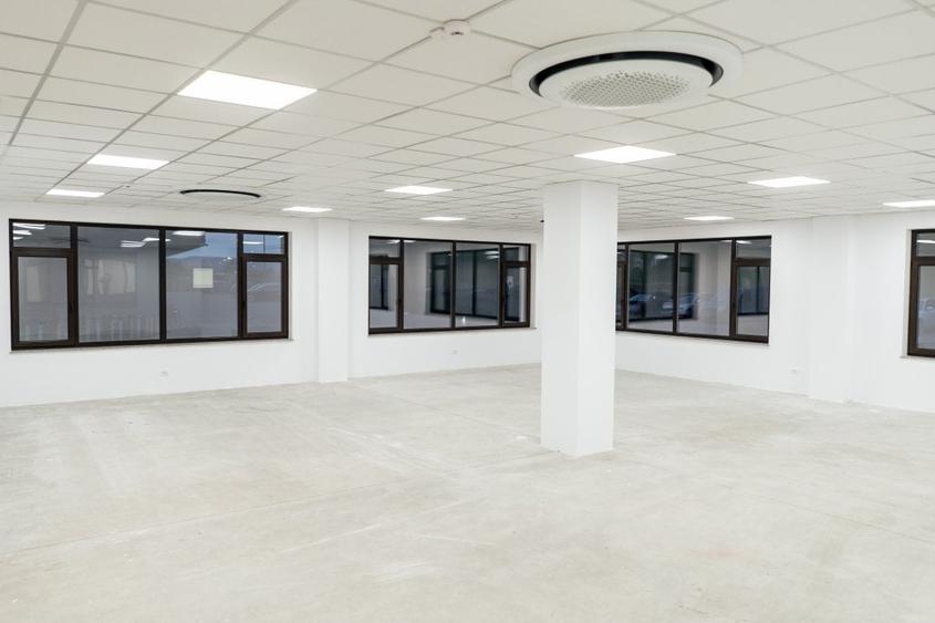 Spatiu Com 1.155 mp, NOU, Autorizat I.S.U, Lift, str Stefan cel Mare 32B - 9