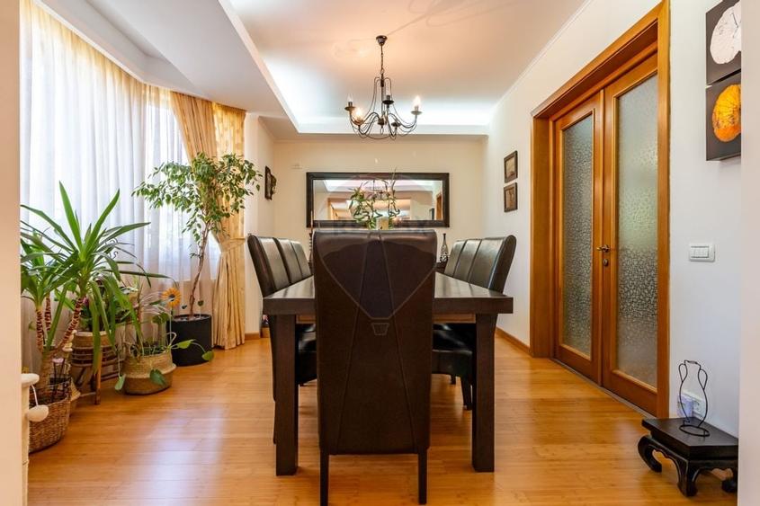 Casă / Vilă de vanzare in Corbeanca, str. Laguna albastra, langa lac - 8