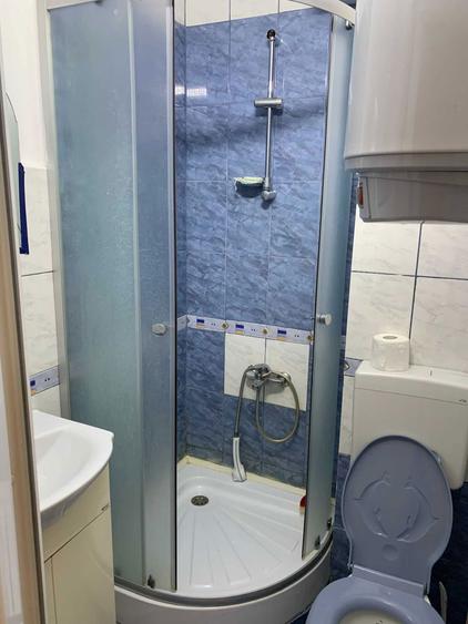 Inchiriez garsoniera bloc de apartamente Micro XIV - 5