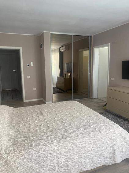 Mamaia Nord - Vila tip duplex P+2 , pe partea marii , la doi pasi de plaja - 9