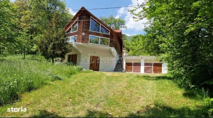 Vila 6 camere ,Teren-1618 mp - Predelut - Bran - 1