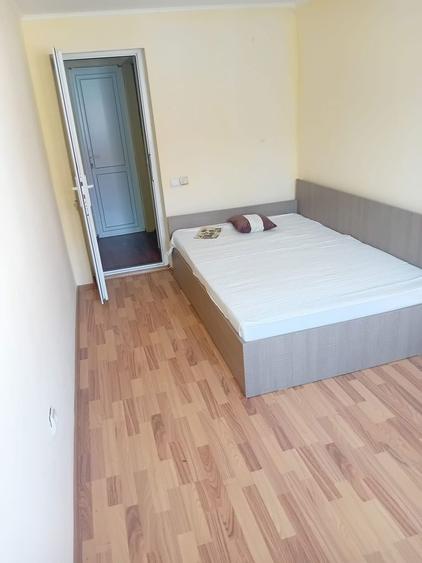 Vand apartament cu 3 camere - 59 mp - 8