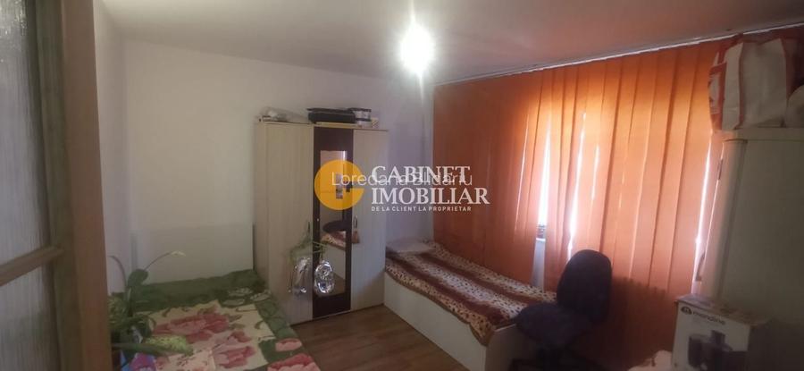 Apartament 2 camere decomandat - zona Alexandru cel Bun