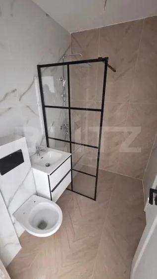 Apartament 3 camere, 2 bai, decomandat Calea Moldovei la cheie - 2