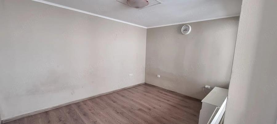 Vand casa situata in Pitesti, zona centrala - 1