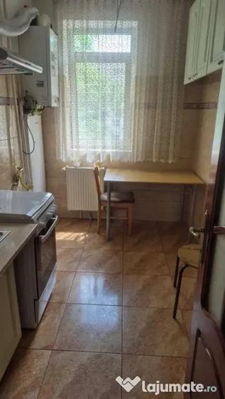 Apartament 3 camere Plevna Dorohoi mobilat, etaj 2/4 - 2
