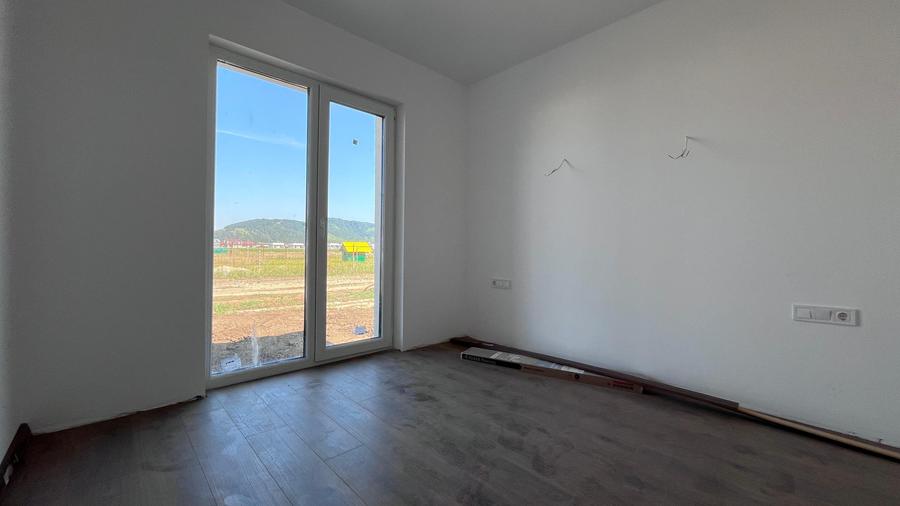 Casa pe Parter 4 camere la Cheie - Sanpetru - 5186 - 5