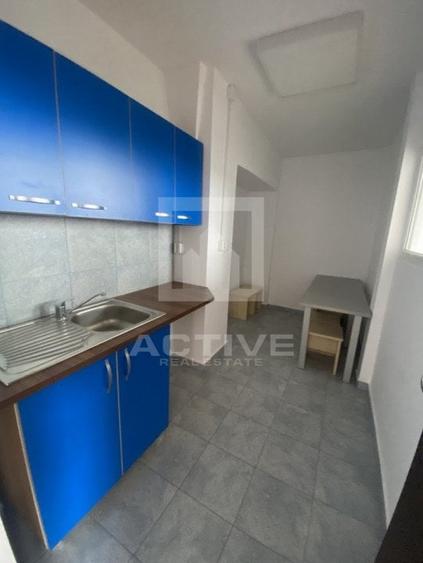 Spatii depozitare/microproductie- zona usor accesibila 14-28-75-145 mp - 8