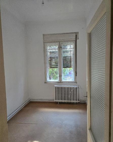 Casa Zona Ultracentrala , 6 cam SC 200 , teren 242, inc oras - 15