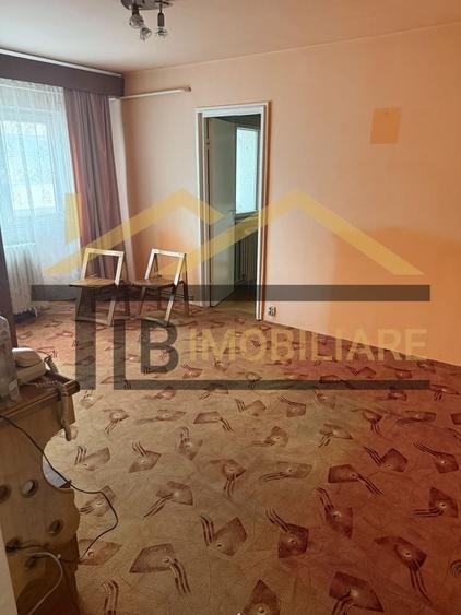 Apartament cu 2 camere, 39mp, Zona 7 noiembrie - 1