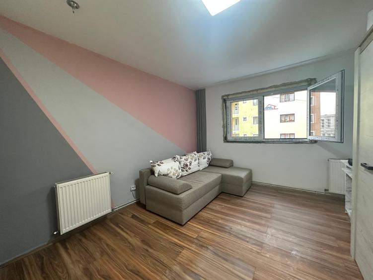 Garsoniera / Camera de camin cu baie Sacele Electroprecizia - 1