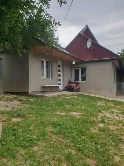 Casa si teren comuna Margineni - 5