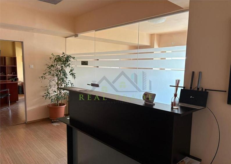 Apartament 4 camere Centrul Civic- Kogalniceanu - 1