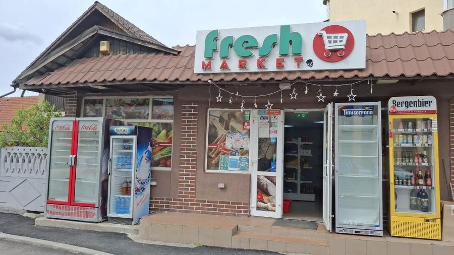 Inchiriez spatiu comercial- magazin universal - 1