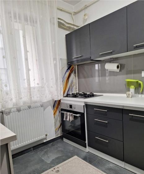 Apartament 1 camera decomandat - loc de parcare intabulat  -etaj 2 - 3