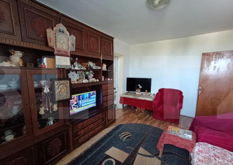 Apartament 3 camere, etaj 8/10, fara risc seismic, zona A - 8