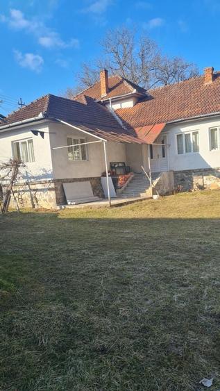Vand casa in satul Lazuri - 5