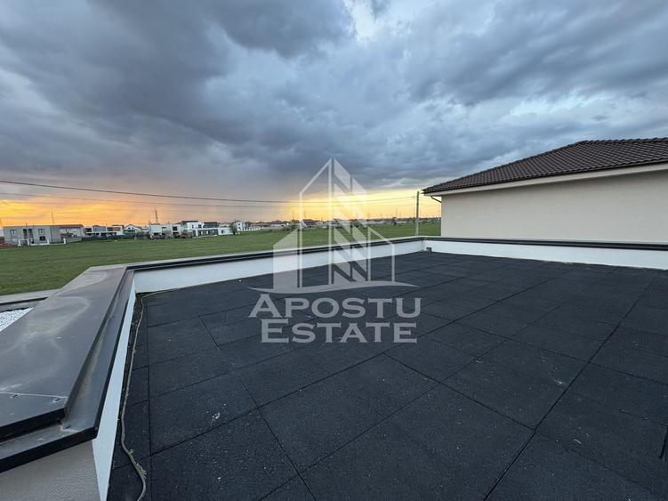 Vila de lux cu piscina incalzita de vanzare in Mosnita Noua | 4 camere - 44