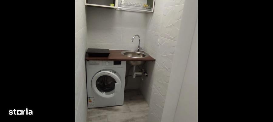 Garsoniera de inchiriat, etaj 7, bloc turn la flori, str. Brailei - 5