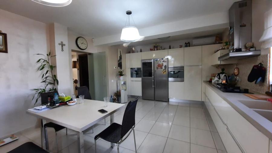 Vanzare vila Damaroaia mobilata/utilata complet - 12