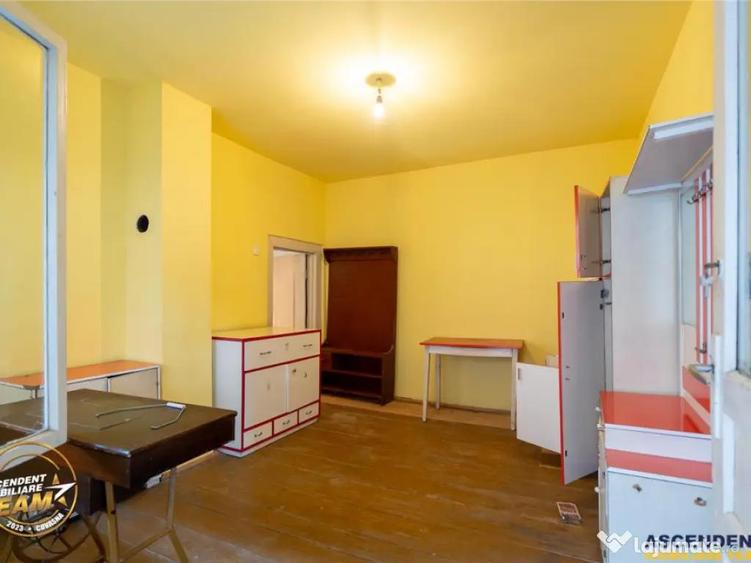 FILM! De casa traditionala, cu dependinte si facilitati, in - 17