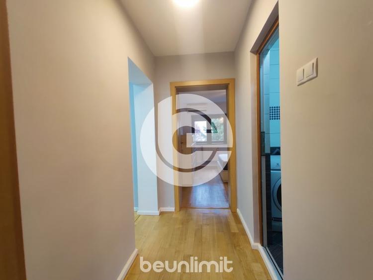 Apartament 3 camere decomandat-80mp-Etaj 2 Zona Centrala (Langa Politie) - 12