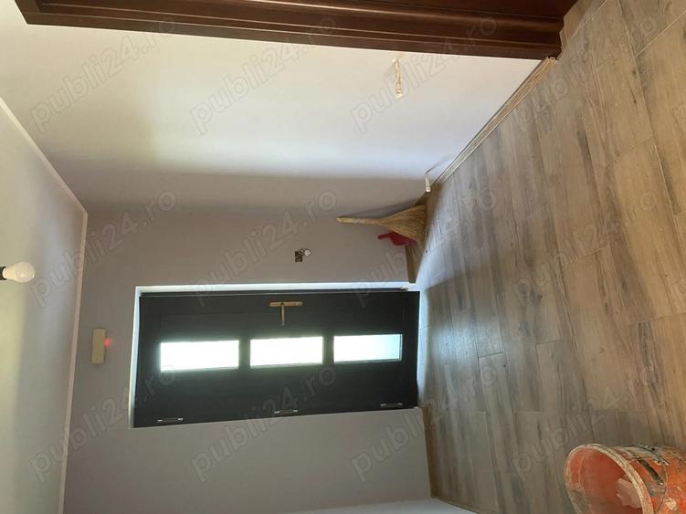 Casa ?i teren de vanzare zona ciritei - 1