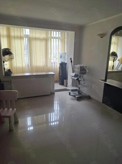 Post manichiura gene cosmetica - 3