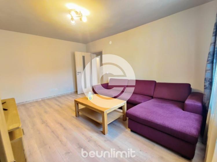 Apartament 3 camere decomandat, etaj 1, zona centrală - 3