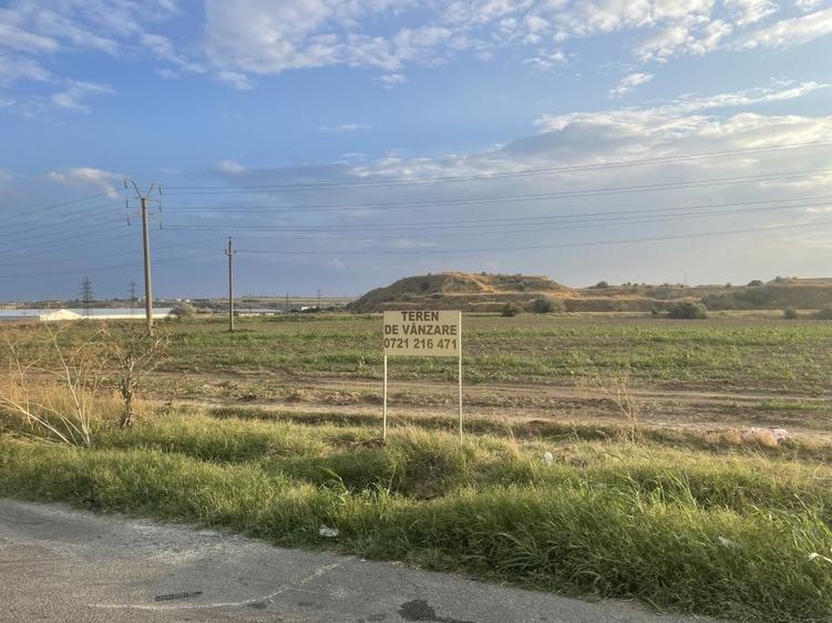 Vand teren 5 mii mp  deschidere DN - 11