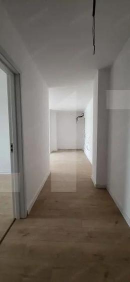 Apartamaent 3 camere+ loc parcare subterana zona MEHALA - 7
